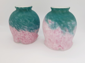Vintage melkglas lampenkapjes, roze met blauw