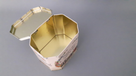 Vintage blik met borduurdecor Carr & Co?