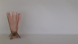 Roze art-deco vaasje