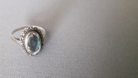 Zilveren ring met steen en marcaciet