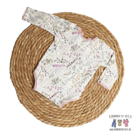 Newborn Romper - Flower Collection - Field Flowers Lace