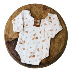 Newborn Romper - Flower Collection - Cognac tulip Cognac