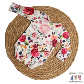 Newborn Romper - Flower Collection - Bouquet Lace