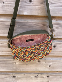 fannypack zigzag