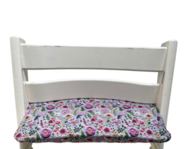 Zitkussen - Geborduurde bloemen print