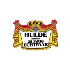 Hulde aan het 25 jarige bruidspaar