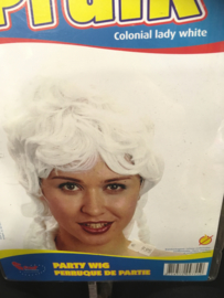 Colonial Lady White