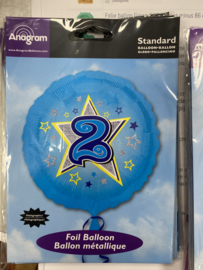 Folie ballon nummer 2 blauw 45 cm wordt geleverd met helium kan alleen bezorgd worden in Berkel en Rodenrijs, Bergschenhoek, Bleiswijk, pijnacker of in de winkel afgehaald worden