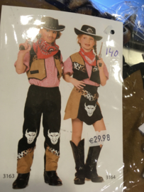 Cowboy Girl maat 128 hesje en rok