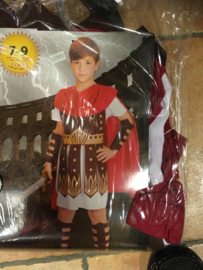 Ridder maat 7/9 jaar Tunic with amour and cape, arm guards, leg quards