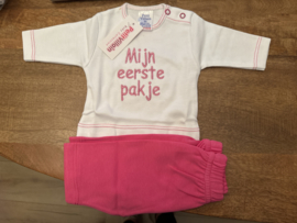 Mijn eerste pakje maat 50 Roze