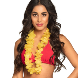 Hawaïkrans Ohana geel Hawaïkrans Ohana geel Een zomerse festival outfit, een hula outfit voor carnaval of een zonnige look voor een strandfeest is pas echt compleet met deze mooie Hawaiiaanse bloemenkrans in een frisse witte kleur.