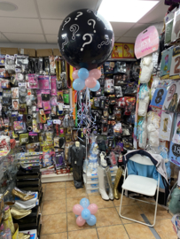Deco vraag tekenbalon met geslacht bepaling in de ballon door confetti en 3 ballonnetjes