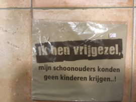 T-shirt kleur Berge one size Ik ben vrijgezel mijn schoonouders konden geen kinderen krijgen