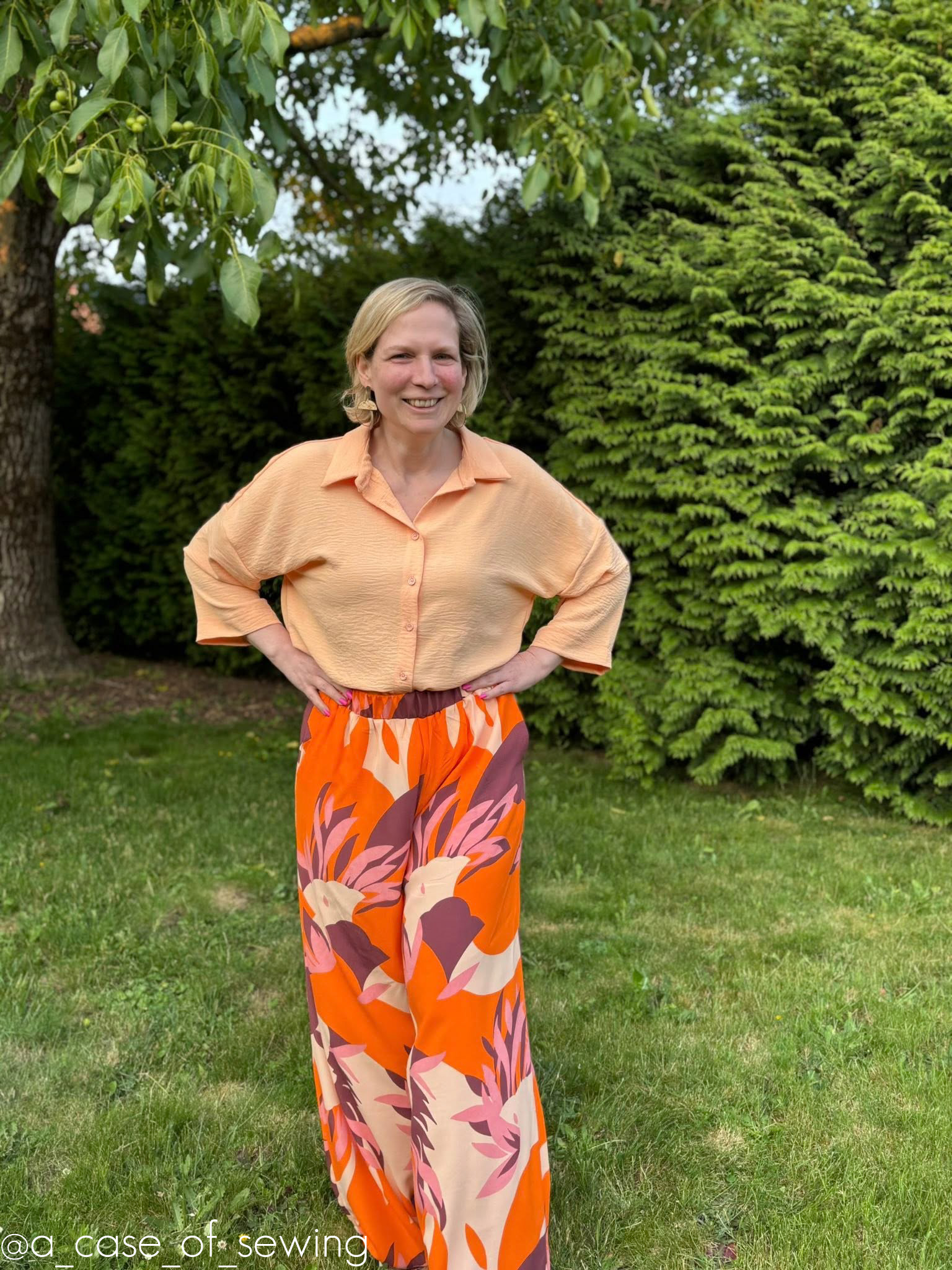 Kiki broek en blouse voor dames & tieners – papieren naaipatroon