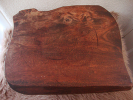 Houten krukje - VERKOCHT