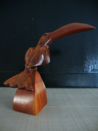 Houten beeldje Toekan - vogel - VERKOCHT