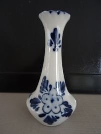 Vaasje - Delfts blauw - handpainted - VERKOCHT