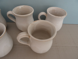 Set van 6 kopjes - keramiek - aardewerk - VERKOCHT