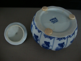 Chinees dekselpotje - blauw wit - VERKOCHT