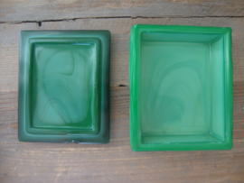 Groen stenen doosje - VERKOCHT