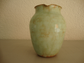Kannetje groen P. Regout - de Sphinx - keramiek - VERKOCHT