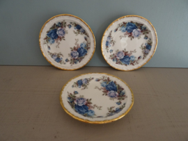 Set van 3 schaaltjes - Royal Albert - roos blauw - VERKOCHT