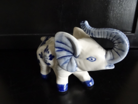 Beeldje olifant - Delfts blauw - handpainted - VERKOCHT