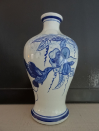 Vaas - Delfts blauw - vogel - handpainted - VERKOCHT