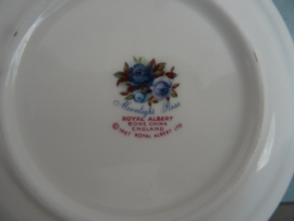 Set van 3 schaaltjes - Royal Albert - roos blauw - VERKOCHT