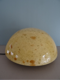 Vintage lamp - glas - geel - halve bol - VERKOCHT