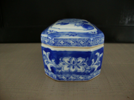 Chinees dekselpotje - blauw wit - VERKOCHT