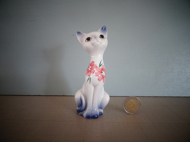 Beeldje poes - kat - VERKOCHT