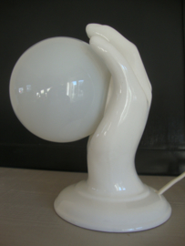 Vintage lamp - hand met bol - VERKOCHT