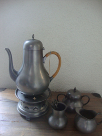Tinnen servies Kurz & Co. Tiel Holland - VERKOCHT