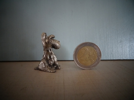 Zilveren miniatuur hondje - Schnauzer