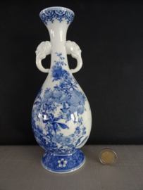 Vaasje blauw / wit - olifanten als oor - VERKOCHT