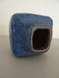 Blauw vaasje - keramiek - VERKOCHT