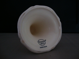 Kandelaar Wedgwood - creme - Queens shape - VERKOCHT