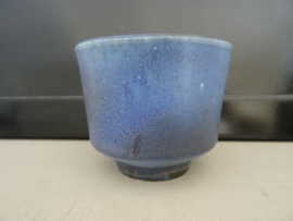 Vintage bloempotje - blauw - VERKOCHT
