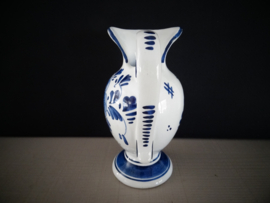 Vaasje/kruikje Delfts blauw - Handpainted - VERKOCHT