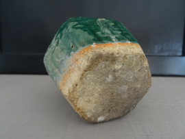 Groen gemberpotje - verweerd - VERKOCHT