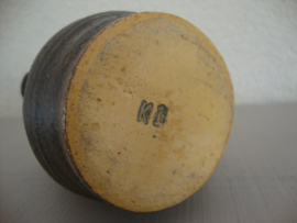 Kannetje Vest keramiek - bruin - K1 - VERKOCHT