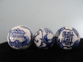 Grote kralen - Chinees - blauw/wit - VERKOCHT