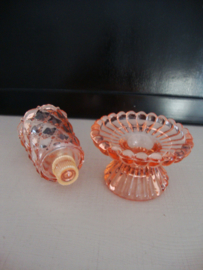 Vintage kandelaar - zalm - glas - VERKOCHT