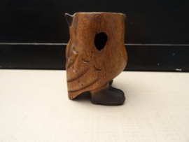 Beeldje uiltje - hout - VERKOCHT