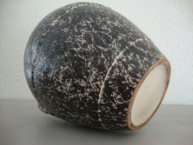 Bloempot - kruik - vaas - VERKOCHT