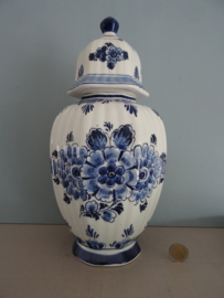 Dekselpot - vaas - Delfts blauw- VERKOCHT