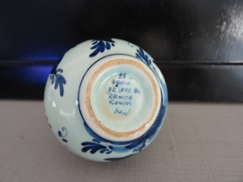Delfts blauw vaasje - Zenith Gouda - VERKOCHT