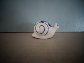 Miniatuur Delfts blauw - slak - letterbakfiguurtje - VERKOCHT